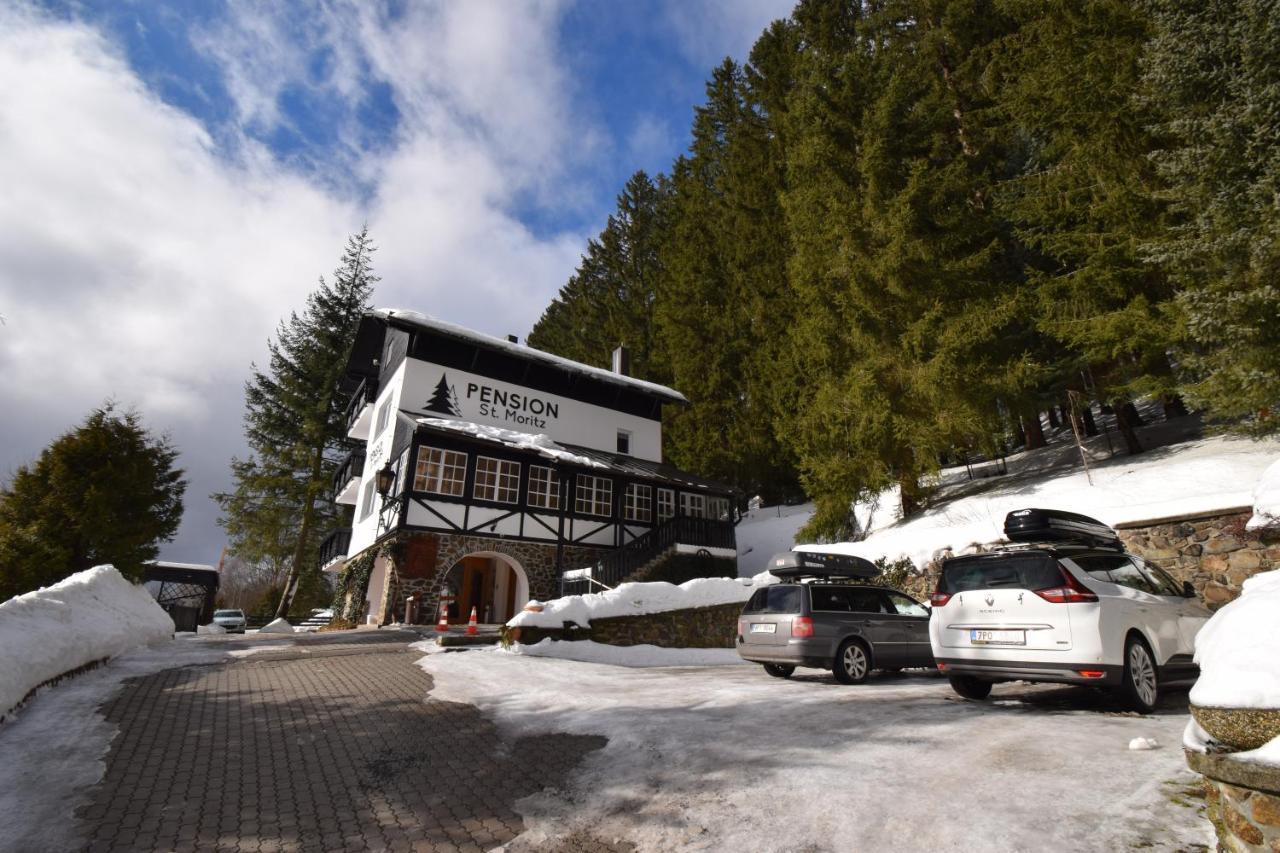 Pension St. Moritz Железна-Руда Экстерьер фото