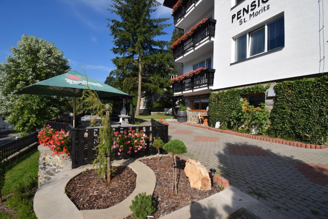 Pension St. Moritz Железна-Руда Экстерьер фото